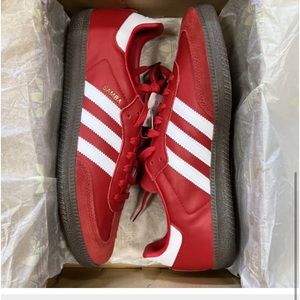 Red sambas